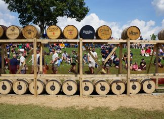 Buffalo Trace Sets Two World Records at the 2017 World Champion Bourbon Barrel Relays