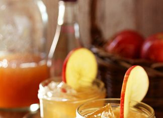 Bourbon and Apple Cider Cocktails