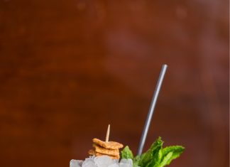 Four Roses and Kentucky Derby Festival Name Rose Julep Winners