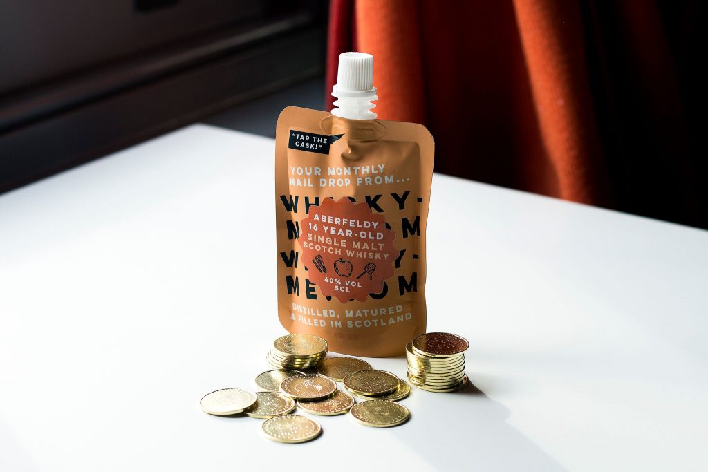 Whisky Pouch 2024 favors