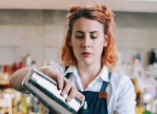 Five Easy Tips to Step Up Your Cocktail Skills
