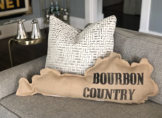9 Bourbon Gifts to Buy Mom this Mother’s Day