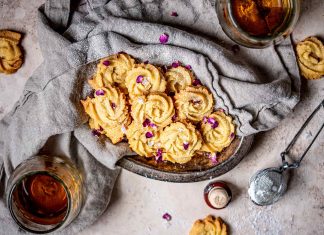 This Bourbon Shortbread Cookie is Buttery, Crumbly, and Your Weekend Dessert