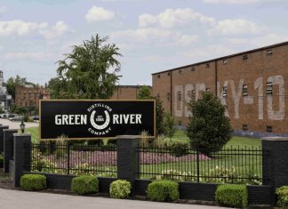 BREAKING: Bardstown Bourbon Company is BUYING Green River Distillery (Owensboro, KY) Green River Distillery